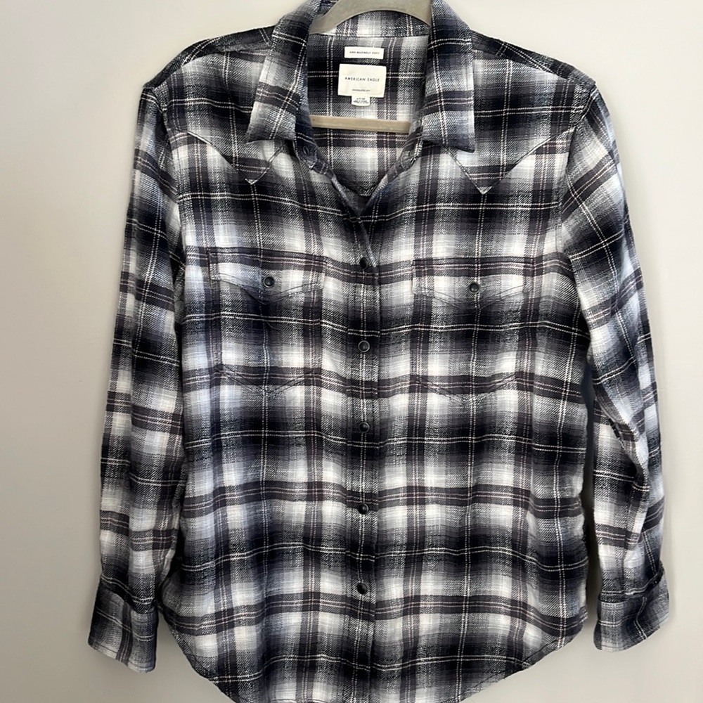 American Eagle Gray and Pink Western Style Oversized Fit Flannel size small